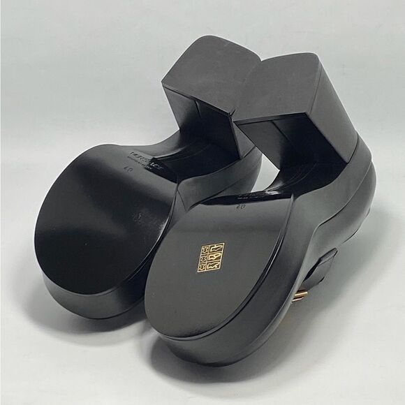 Versace Logo Leather Platform Pumps size 40 - Picture 14 of 15